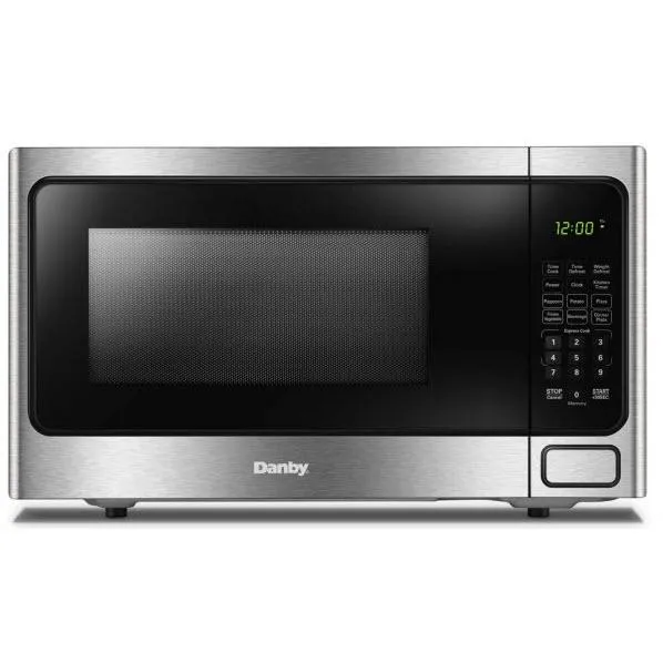 Danby Four à micro-ondes de comptoir de 20 po., 1,1 pi.cu. avec 6 options de cuisson automatique DDMW1125BBS